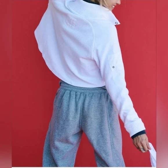 Free People FP Movement So Fly Ribbed Henley Layer Top Medium - Picture 3 of 9